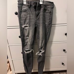 Gray American Eagle jeggings in size 4 short